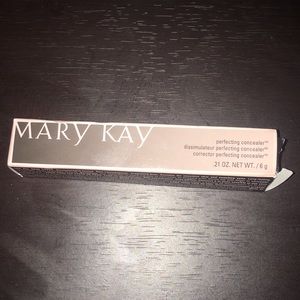 Mary Kay perfecting concealer